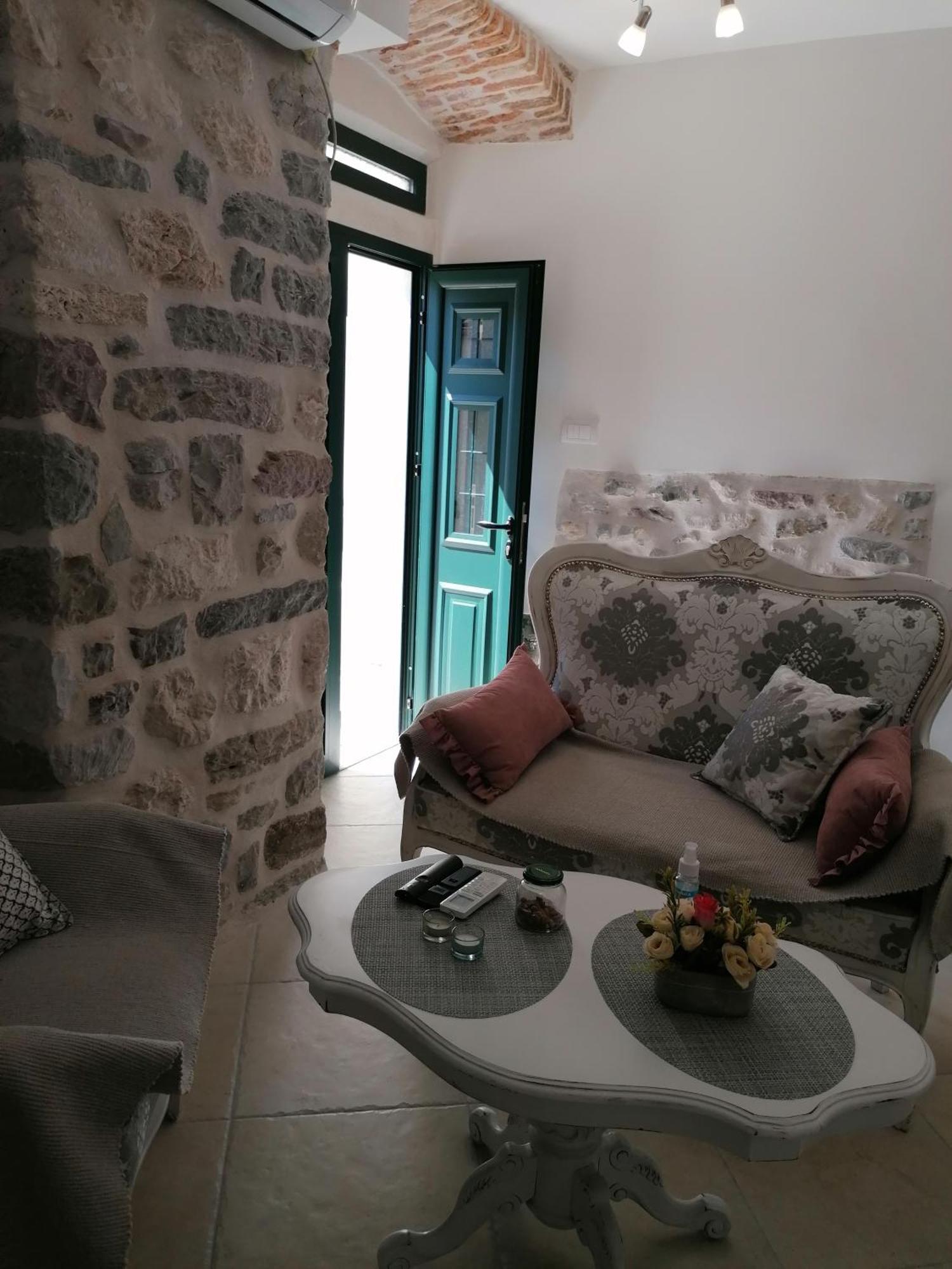 New Renovated Old Town Martiva Apartment Kotor Szoba fotó
